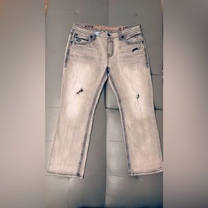 42x32  Rock Revival “Jarvis” Slim-Straight Jeans Great condition from cleaners